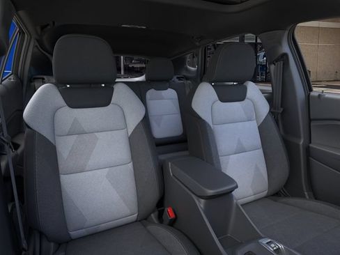 New 2026 Chevrolet Trax RS w/ Sunroof Package FWD image 16