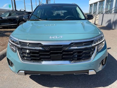 New 2026 Kia Seltos SX image 2