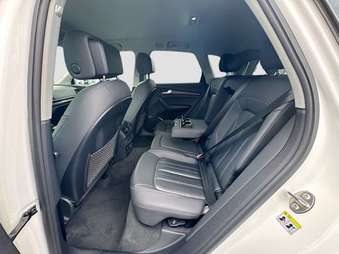 Used 2021 Audi Q5 2.0T Premium AWD/4WD image 31