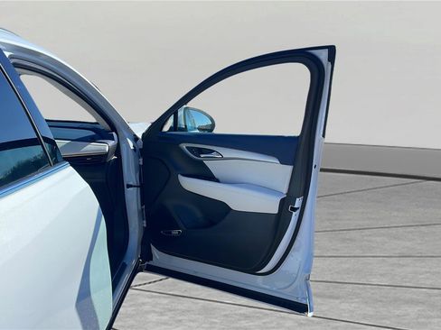 New 2026 Buick Envision Avenir image 19