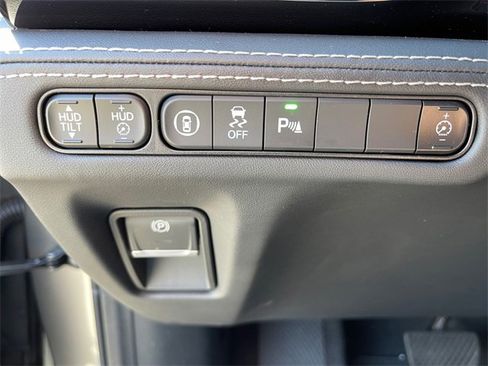 Used 2024 Acura MDX SH-AWD w/ Advance Package image 22