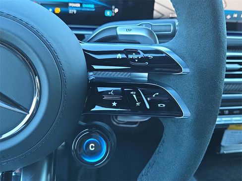 New 2026 Mercedes-Benz GLE 63 AMG S image 21