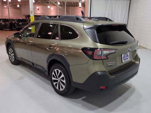 Certified 2024 Subaru Outback Premium w/ Popular Package #1A AWD/4WD image 5
