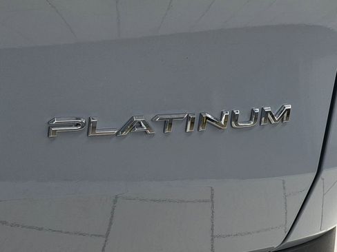 Used 2026 Toyota Grand Highlander AWD Hybrid image 39