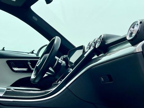 Certified 2023 Mercedes-Benz C 300 4MATIC Sedan image 18