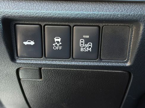 Used 2014 Toyota Avalon XLE Touring FWD image 32
