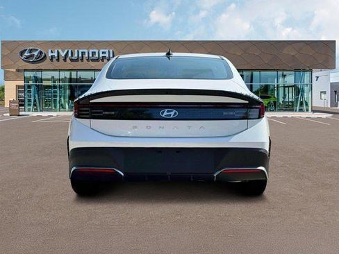 New 2025 Hyundai Sonata SE image 6