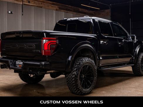 Used 2025 Ford F150 Raptor AWD/4WD image 9