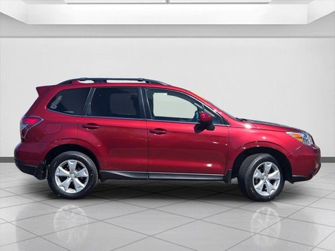 Used 2016 Subaru Forester 2.5i Limited image 4