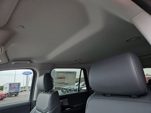 New 2026 Ford Expedition Active RWD image 22