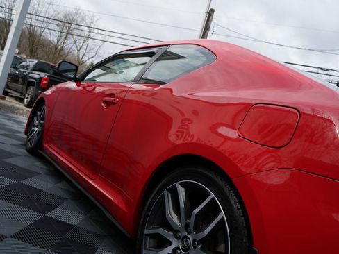 Used 2015 Scion tC image 89