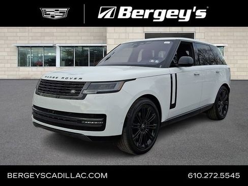 Used 2023 Land Rover Range Rover SE image 1