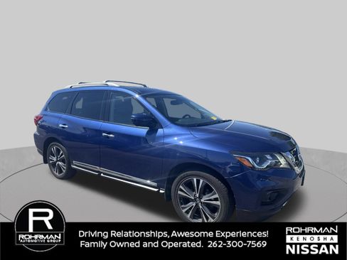Used 2017 Nissan Pathfinder Platinum w/ Cargo Package AWD/4WD image 9