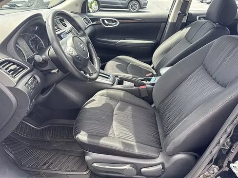 Used 2018 Nissan Sentra SV FWD image 8