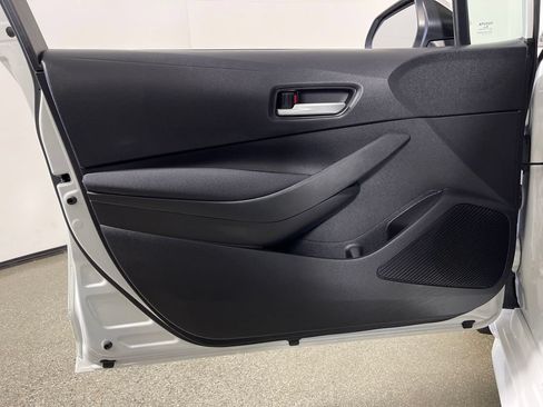 Certified 2020 Toyota Corolla LE FWD image 17