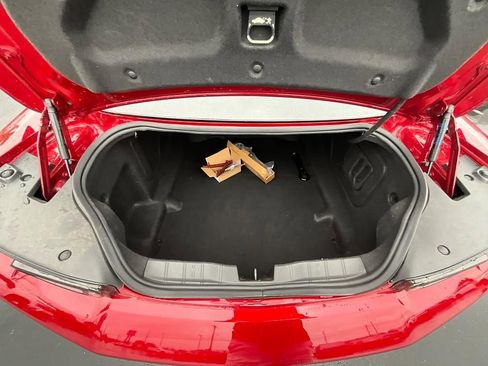 Used 2021 Chevrolet Camaro ZL1 RWD image 7