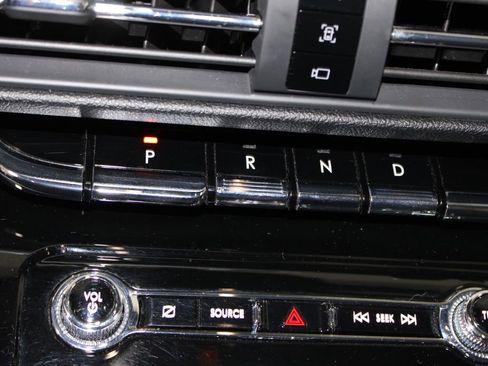 Used 2022 Lincoln Corsair Grand Touring image 43