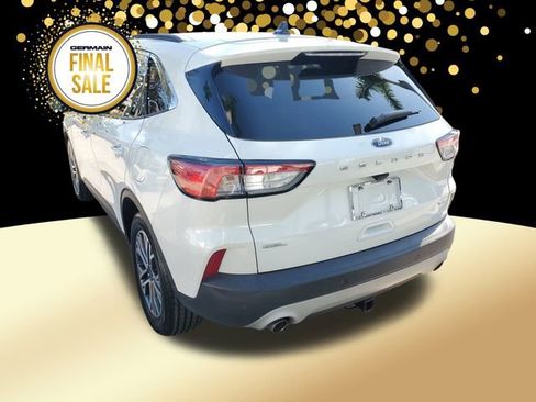 Used 2020 Ford Escape SEL image 8