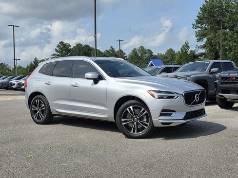 Used 2019 Volvo XC60 T6 Momentum w/ Premium Package AWD/4WD image 2
