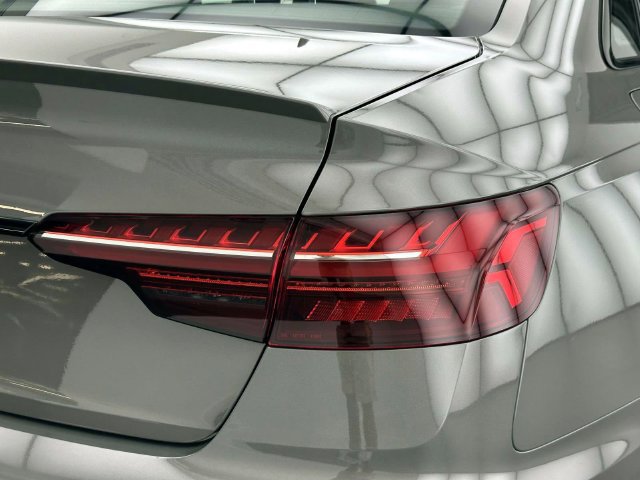 Used 2023 Audi S4 Premium Plus w/ Premium Plus Package AWD/4WD image 9