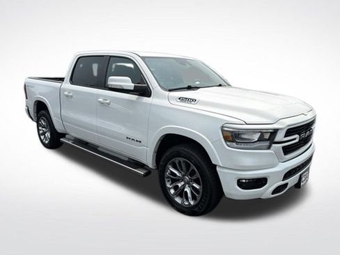 Used 2022 RAM 1500 Laramie w/ Sport Appearance Package AWD/4WD image 8
