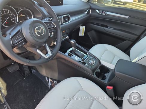 New 2025 MAZDA CX-5 AWD 2.5 S w/ Preferred Package image 13