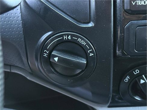 Used 2013 Toyota Tacoma 4x4 Access Cab w/ Convenience Pkg image 14