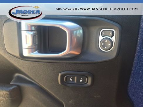 Used 2023 Jeep Gladiator Sport AWD/4WD image 24