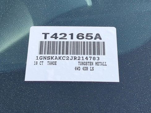 Used 2018 Chevrolet Tahoe LS w/ Enhanced Driver Alert Package image 16