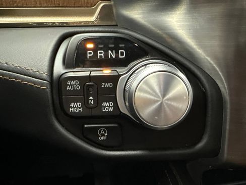 Used 2022 RAM 1500 Limited w/ Trailer Tow Group AWD/4WD image 23