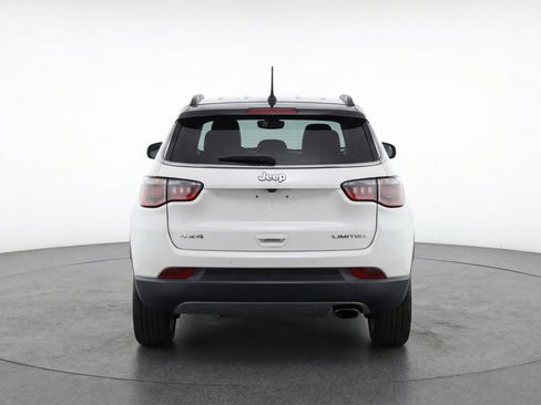 Used 2025 Jeep Compass Limited AWD/4WD image 7