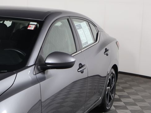 Used 2024 Nissan Sentra SV image 13
