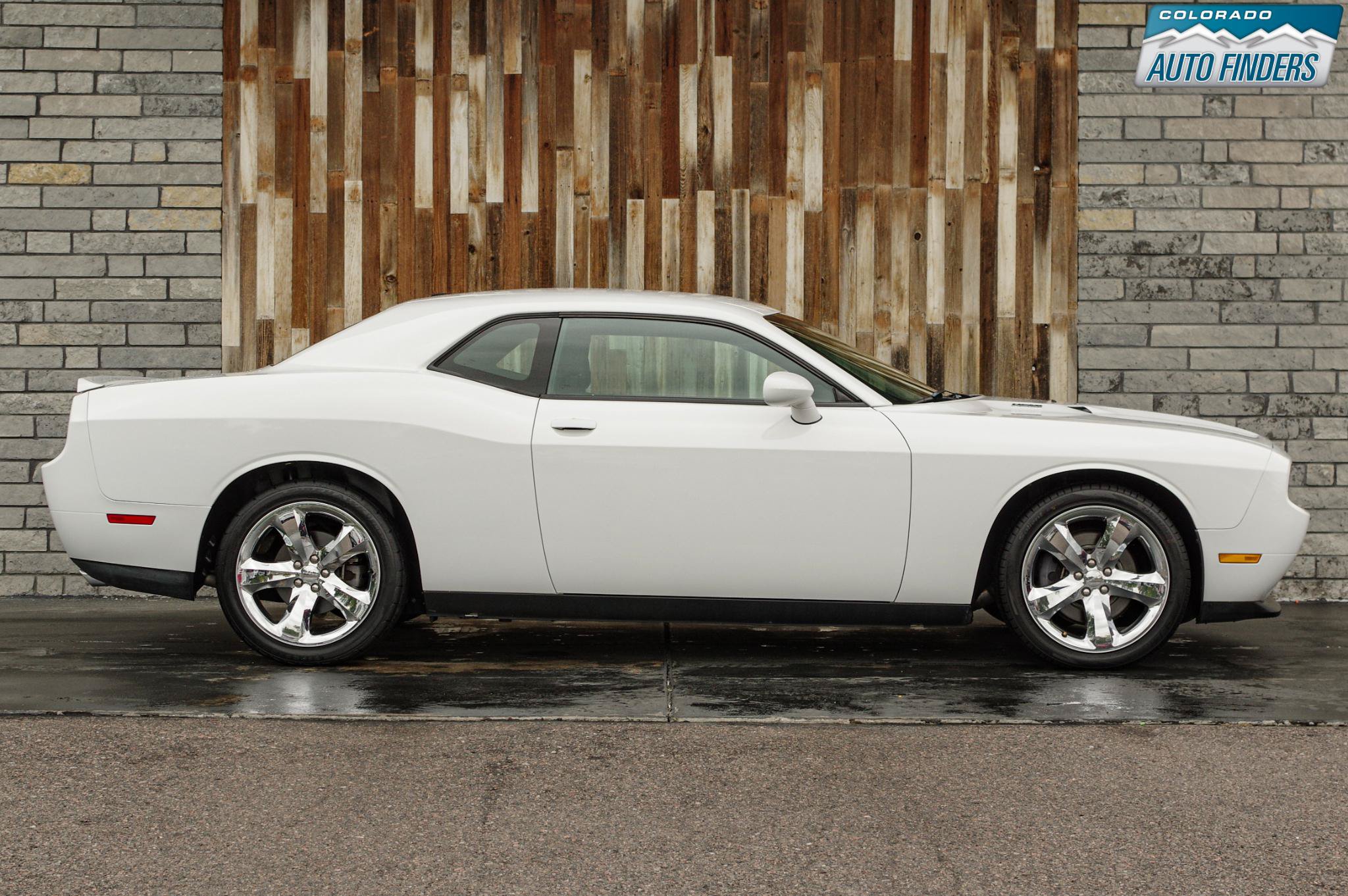 Used 2013 Dodge Challenger R/T w/ Sound Group II RWD image 8