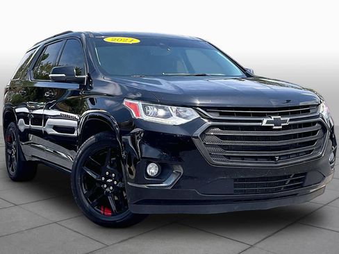 Used 2021 Chevrolet Traverse Premier w/ Redline Edition FWD image 3