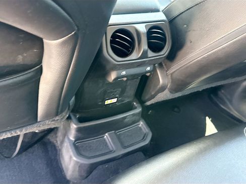 Used 2023 Jeep Wrangler Unlimited Sahara w/ Cold Weather Group image 27