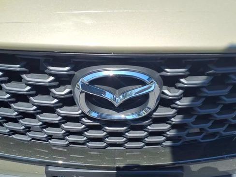 Certified 2025 MAZDA CX-50 Meridian Edition w/ Apex Package AWD/4WD image 11