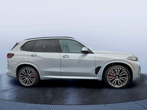 New 2026 BMW X5 sDrive40i w/ M Sport Package RWD image 6