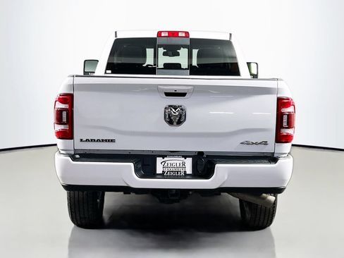 Used 2024 RAM 2500 Laramie AWD/4WD image 6