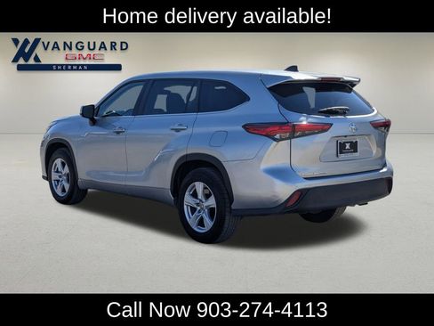 Used 2023 Toyota Highlander L image 5
