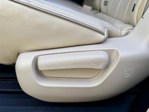 Used 2018 INFINITI QX60 AWD w/ Premium Plus Package image 45