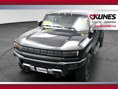 New 2025 GMC Hummer EV 2X w/ LPO, Sport Package AWD/4WD image 39