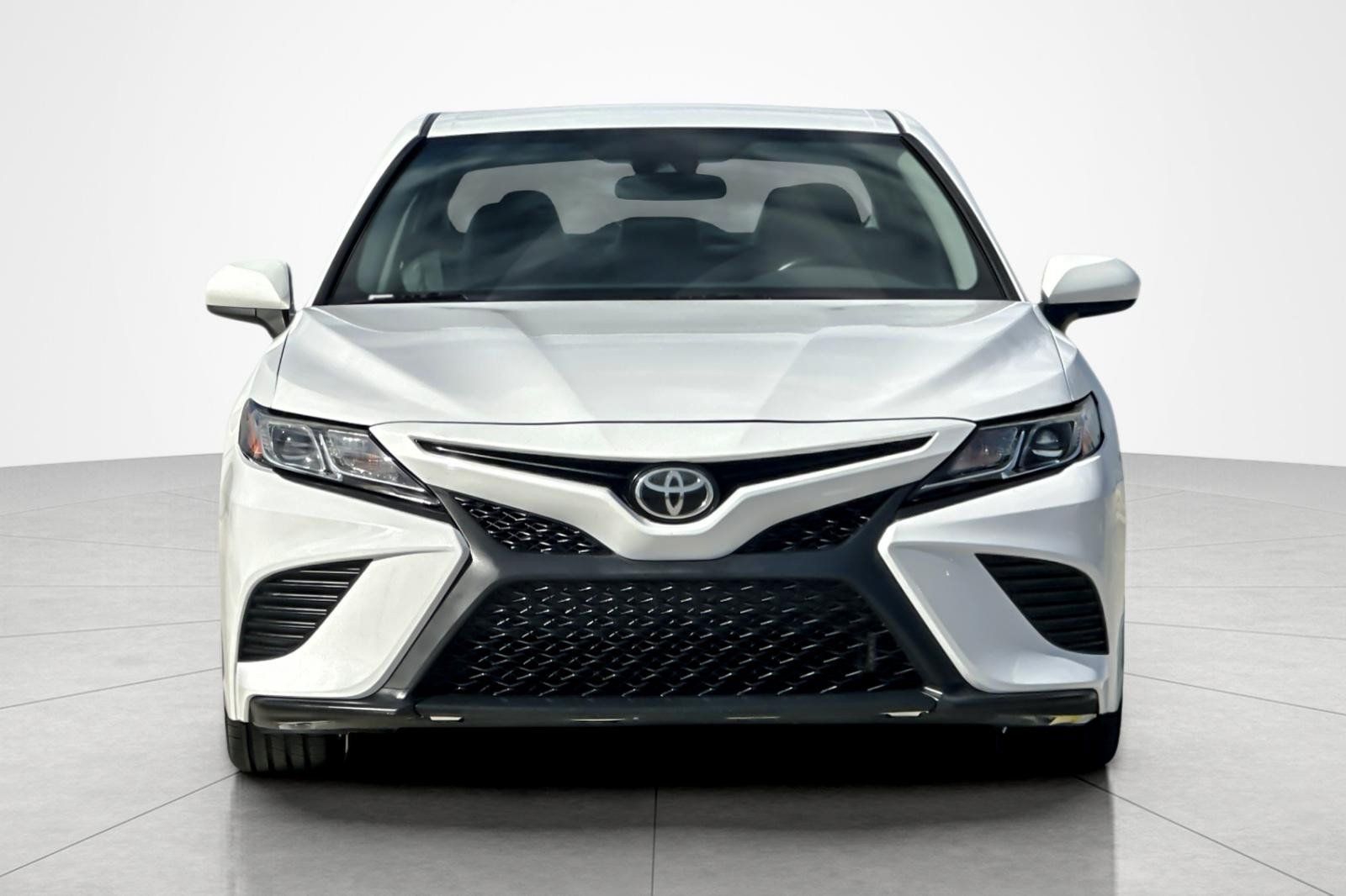 Certified 2019 Toyota Camry SE FWD image 8