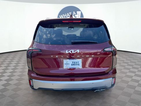 Used 2023 Kia Telluride SX image 7
