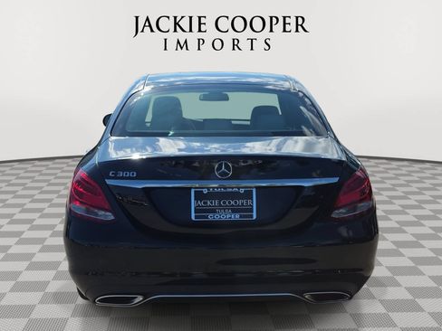 Used 2018 Mercedes-Benz C 300 Sedan image 6