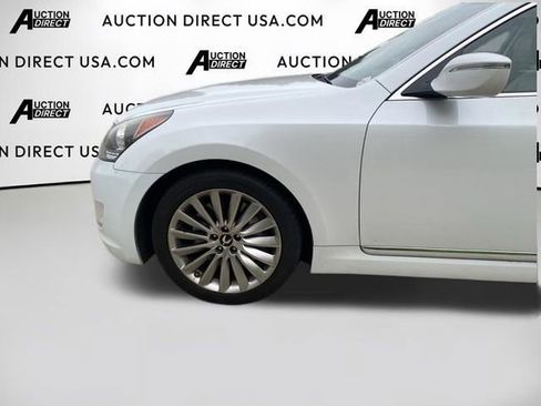 Used 2014 Hyundai Equus Signature RWD image 5