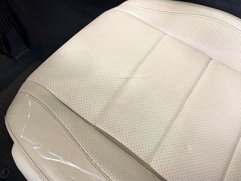 Certified 2020 Mercedes-Benz GLE 450 4MATIC w/ Premium Package image 21