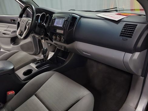 Used 2015 Toyota Tacoma 4x4 Double Cab image 25