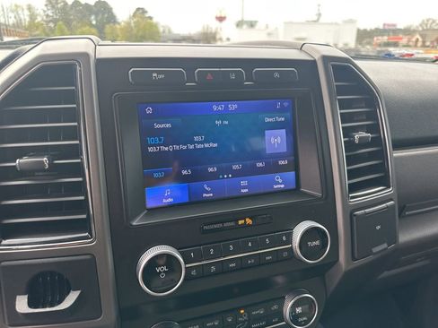 Used 2021 Ford Expedition XLT RWD image 18