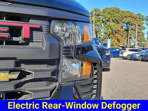 Certified 2024 Chevrolet Silverado 1500 Custom image 10