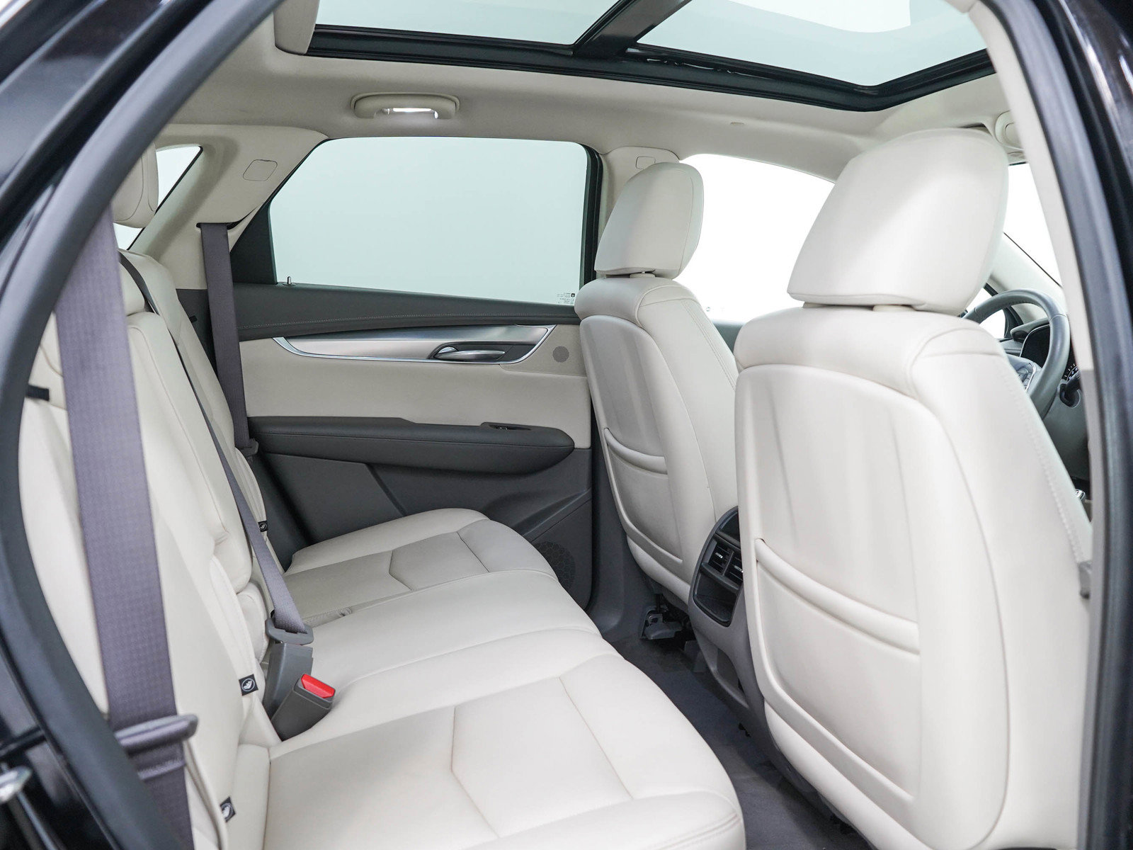 Used 2019 Cadillac XT5 Luxury AWD/4WD image 14
